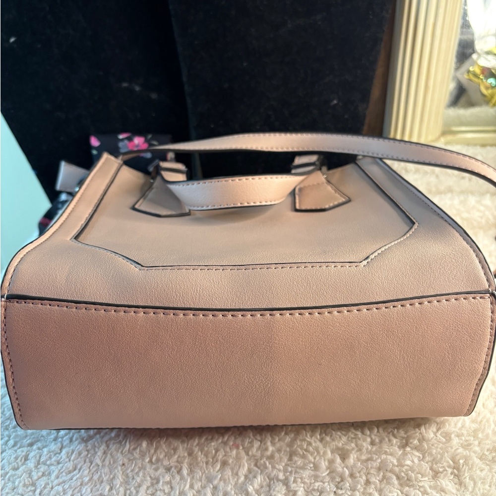 Steve Madden Convertible Crossbody with Scarf 🧣 color Light Pink - Picture 9 of 11